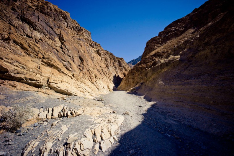 notworkrelated_usa_road_death_valley_08