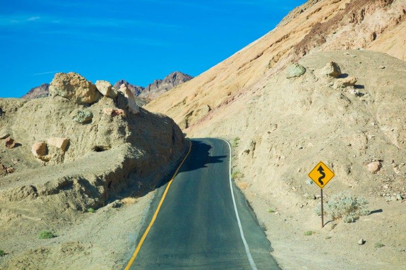 notworkrelated_usa_road_death_valley_24