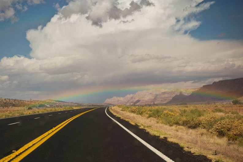 notworkrelated_usa_road_lake_powell_05