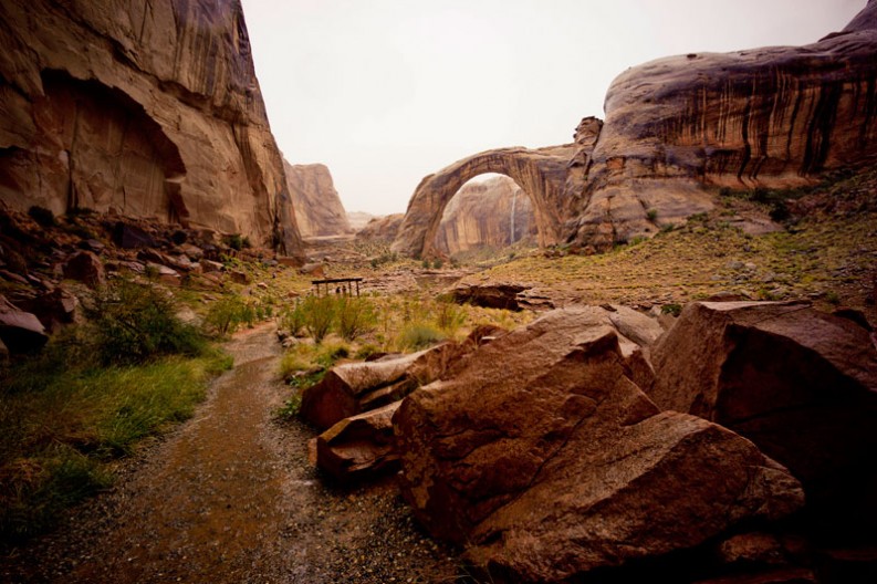 notworkrelated_usa_road_lake_powell_19