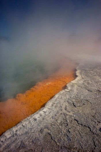 notworkrelated_nz_wai-o-tapu_08
